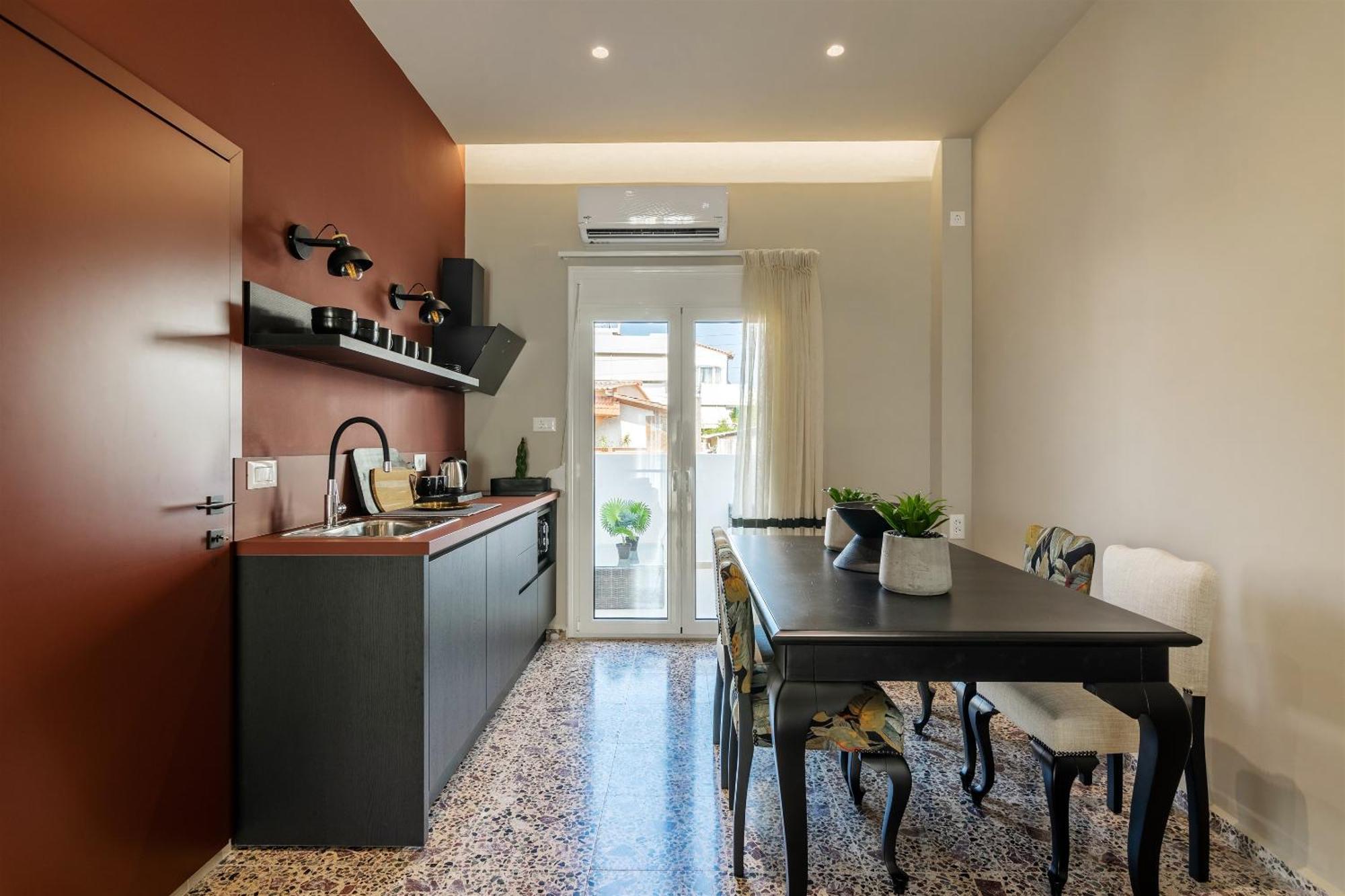 Andrews Luxury Suites Near The Airport Heraklion  Exterior photo