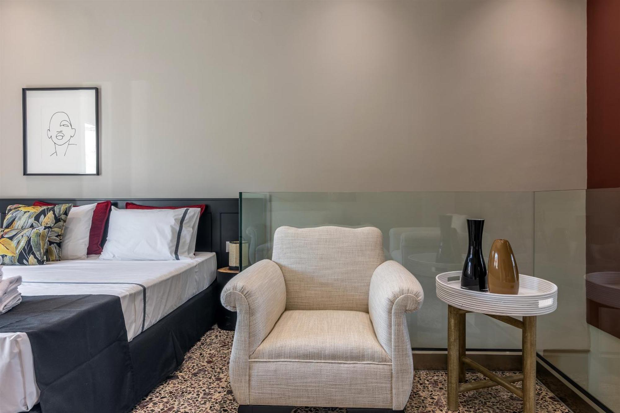 Andrews Luxury Suites Near The Airport Heraklion  Exterior photo